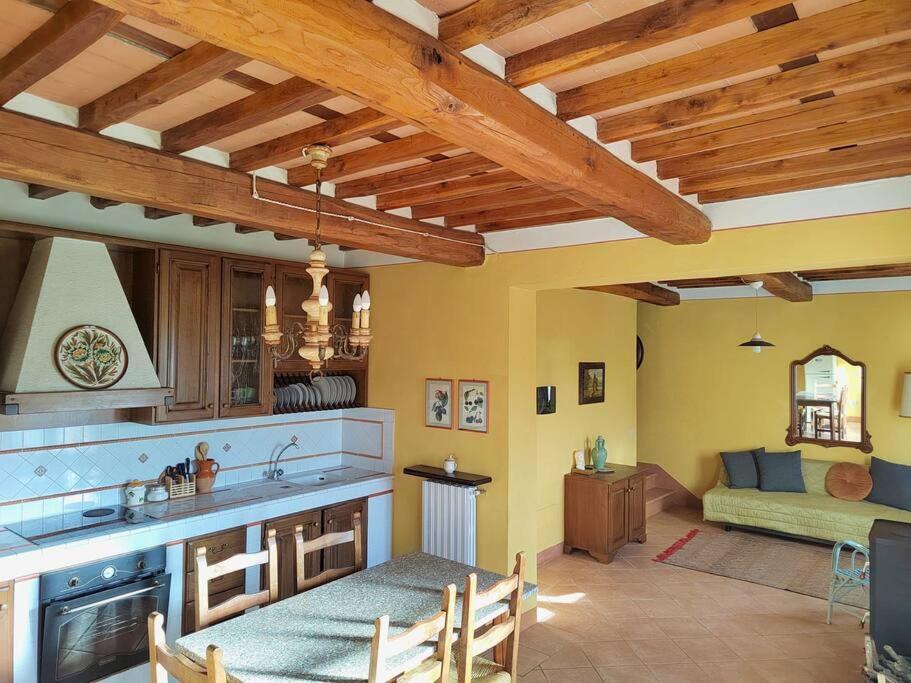 פוצ'קיו Villa Donnola: Casa Rosmarino מראה חיצוני תמונה